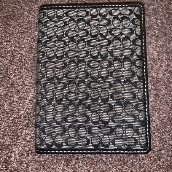 Coach signature passport cover - Picture 1 of 3
